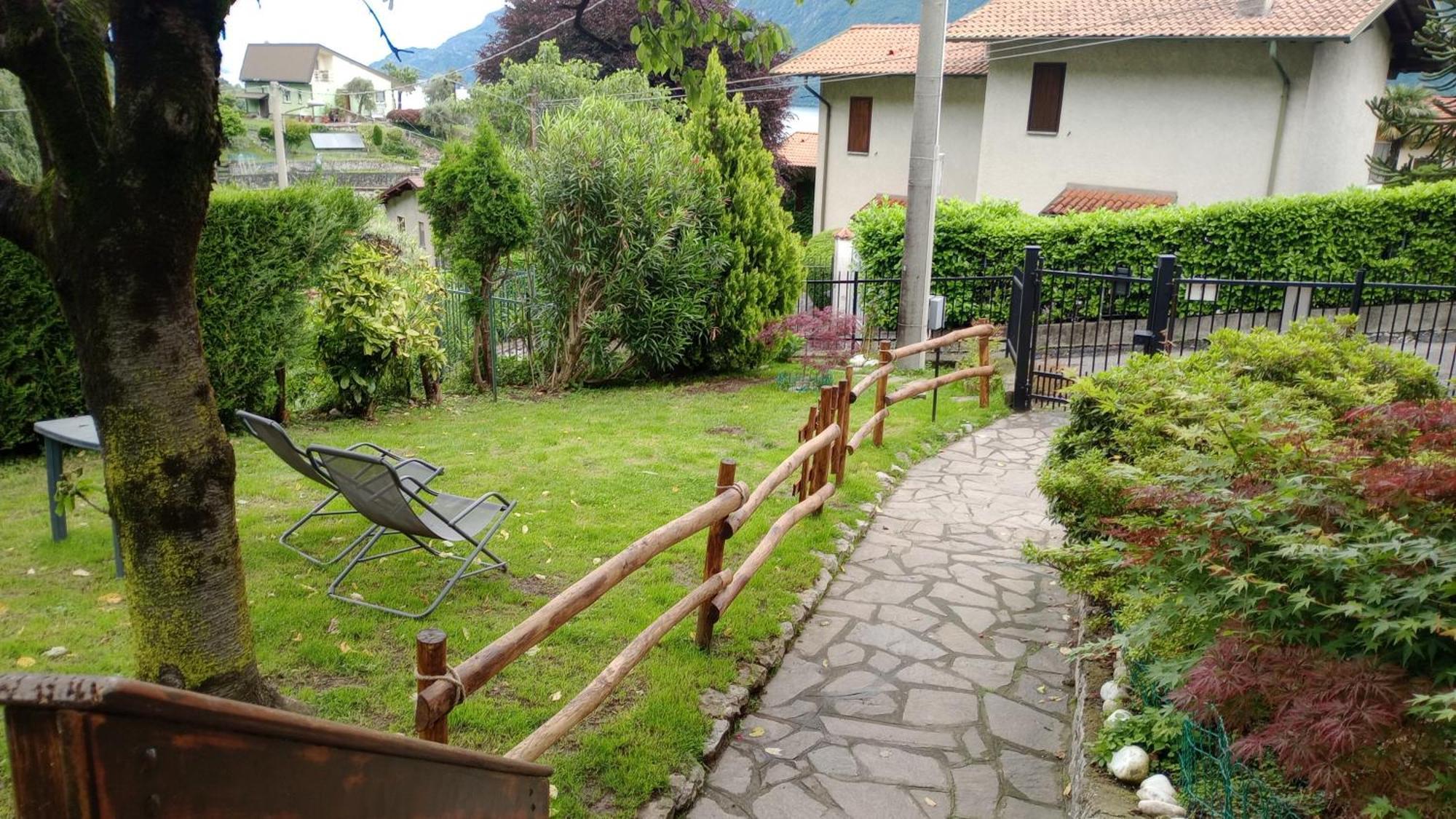Bade House Villa Oliveto Lario Bagian luar foto